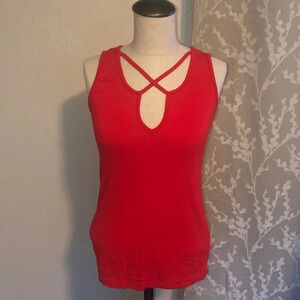 Ribbed Cutout Tank​​​​​​​​​​